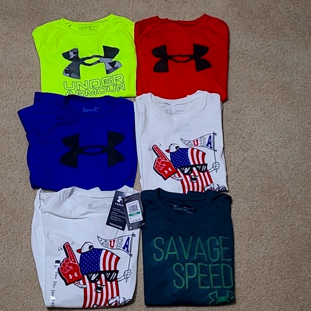 Lot Boys Under Armor  Lg/Xllg shirts